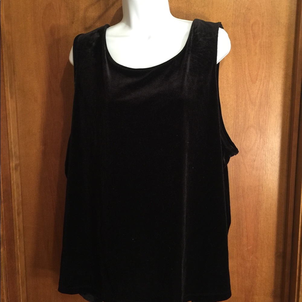 Velour black tank